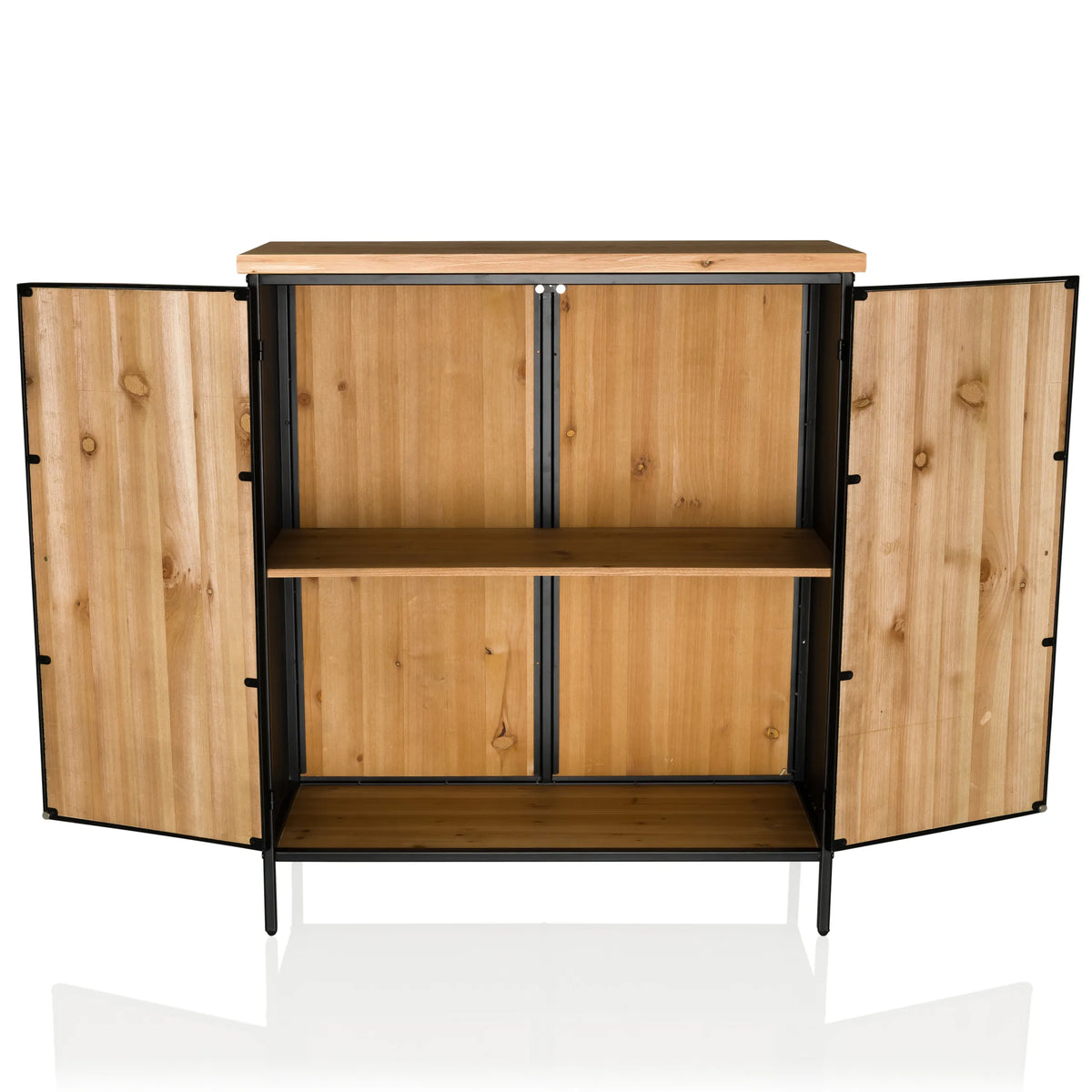 Åbent rum med en hylde fra SANTJAGO BLACK SUN XL Kommode i trælook med sort stel fra hjh LIVING