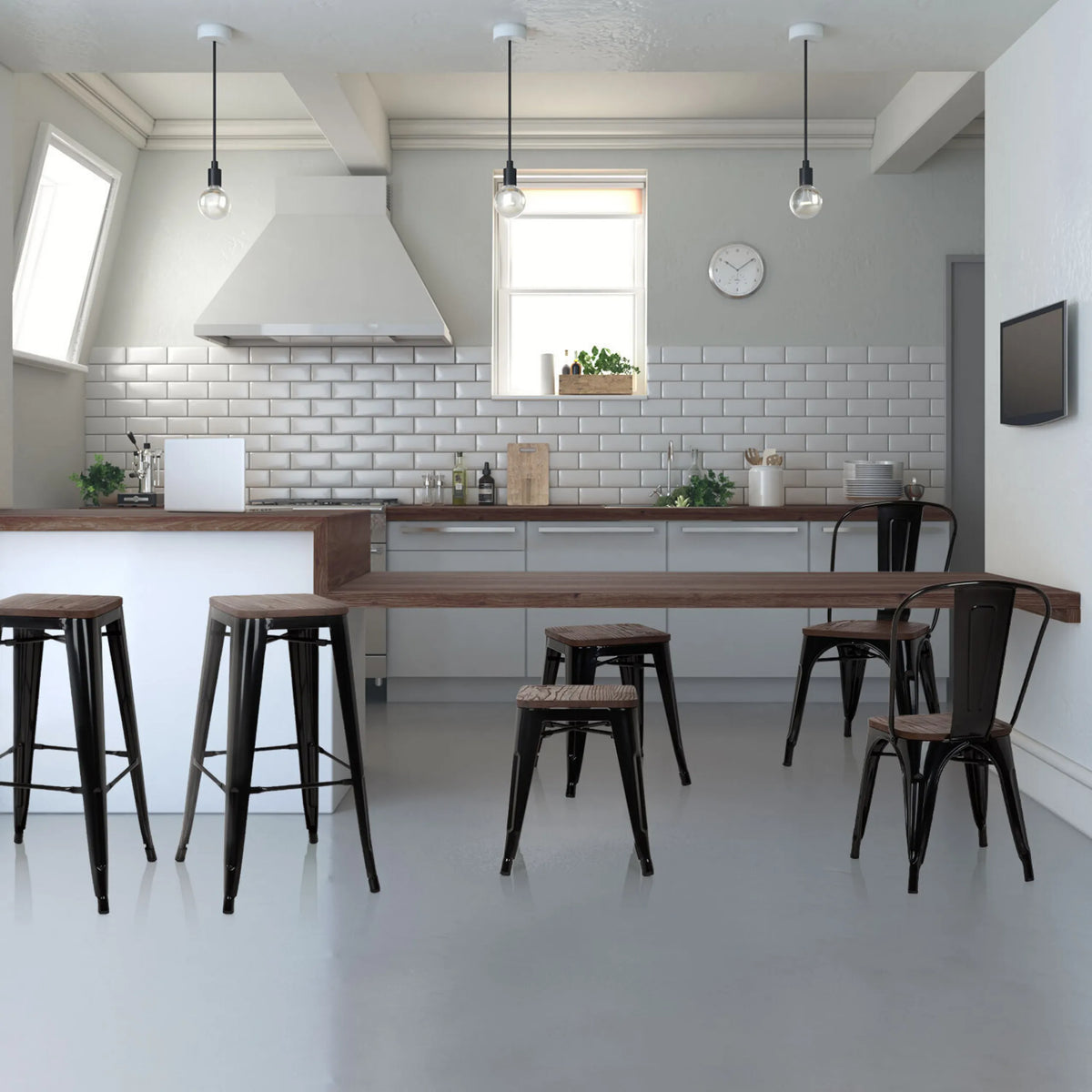 Sorte Bistrostole VANTAGGIO COMFORT W med metalstel ved et langt træbord fra hjh OFFICE