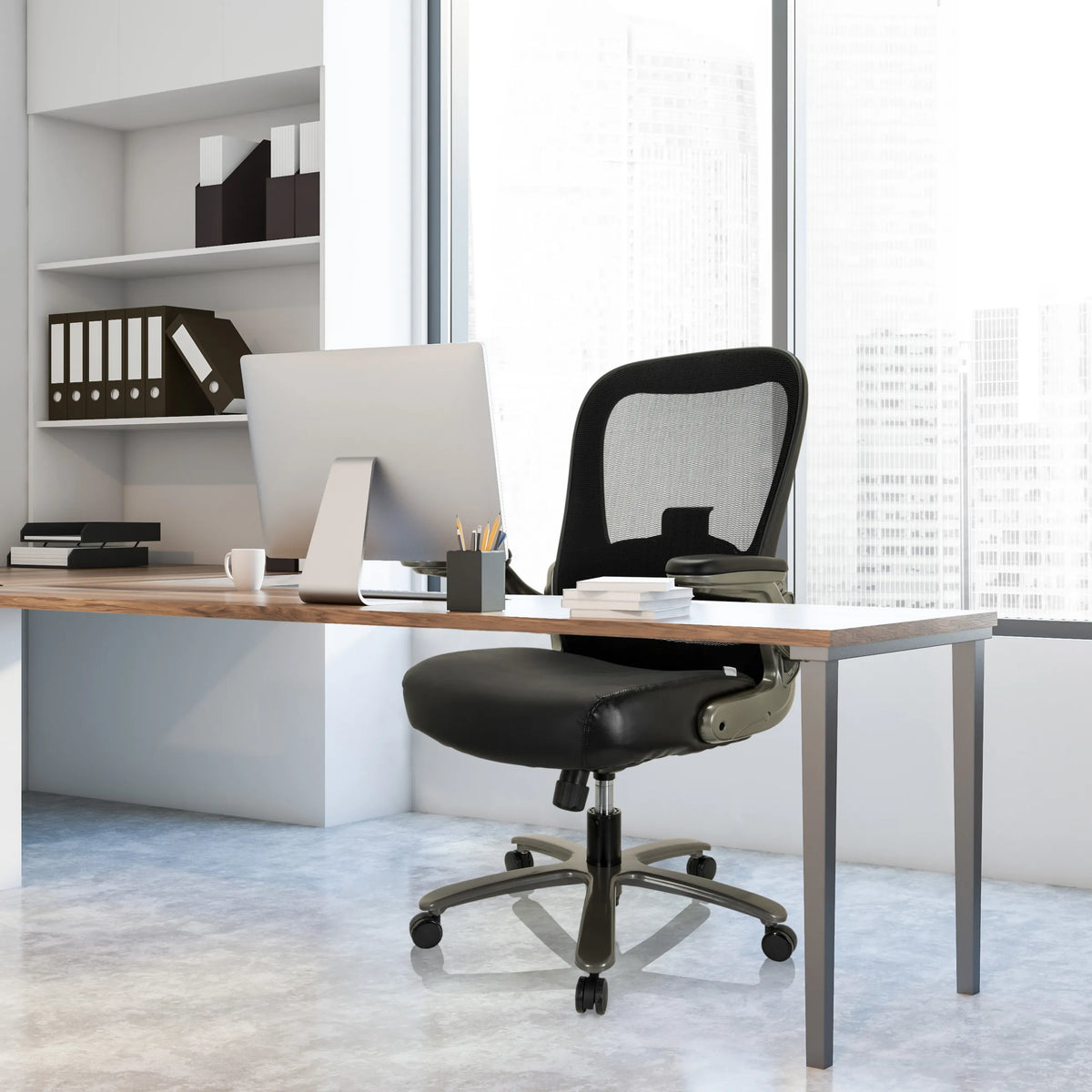 XXL Drehstuhl INSTRUCTOR T I in Schwarz mit Leder-Sitzfläche und Netzrückenlehne von hjh OFFICE