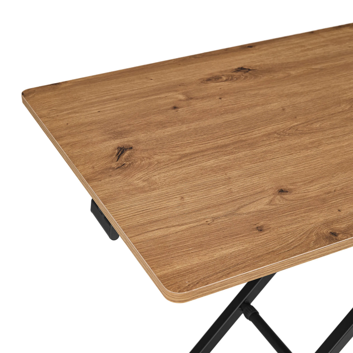 Holzmaserung der Tischplatte in Eiche mit schwarzem Untergestell des Tisches Worktime Lift von hjh OFFICE