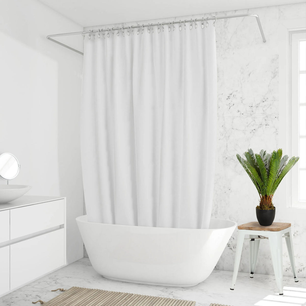 Grøn Kunstige plante CYCAS i sort potte på en lille taburet fra hjh OFFICE