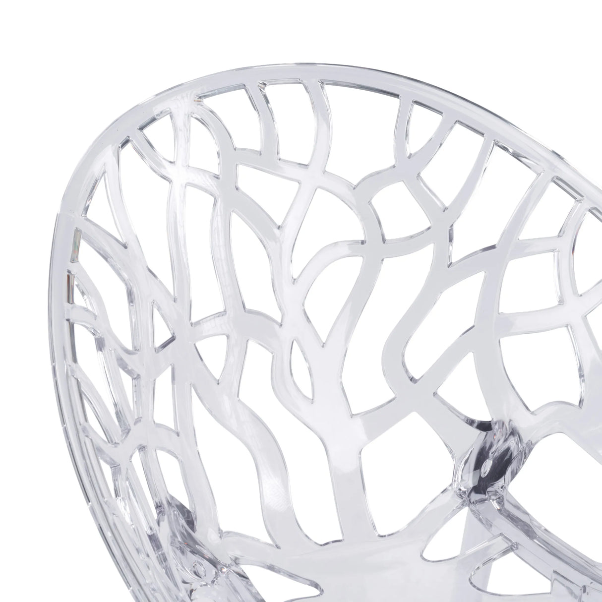 Transparent, netagtigt ryglændesign på stolen med fire ben Artifo T fra hjh LIVING