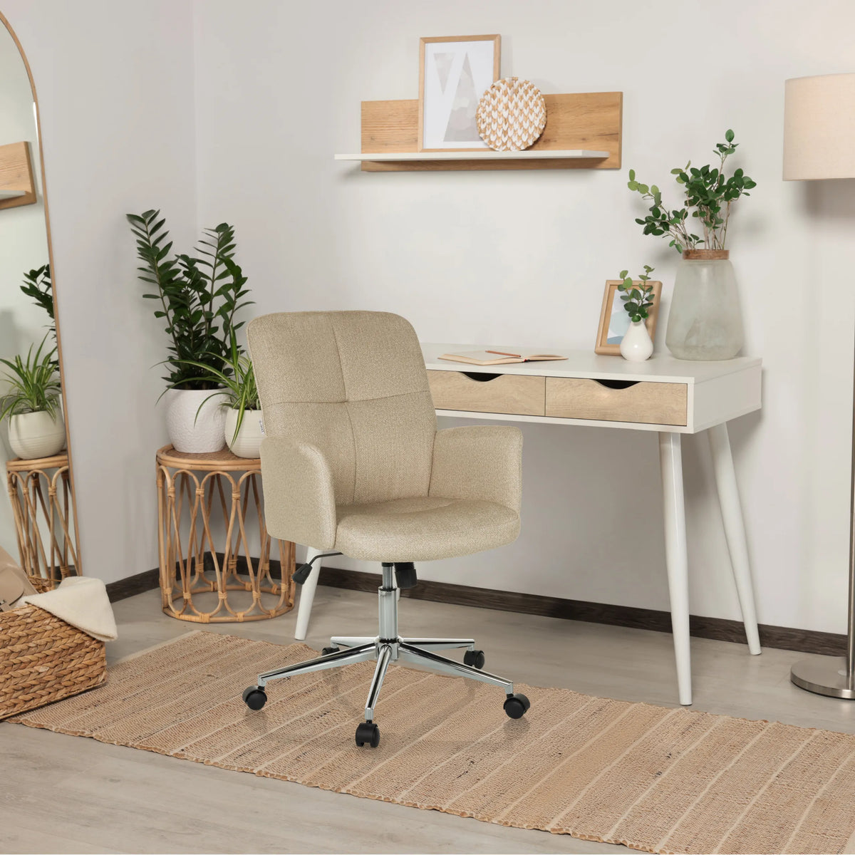 Beige Home Office kontorstol SOLAO 400 med armlæn og stjernefod med hjul fra hjh OFFICE