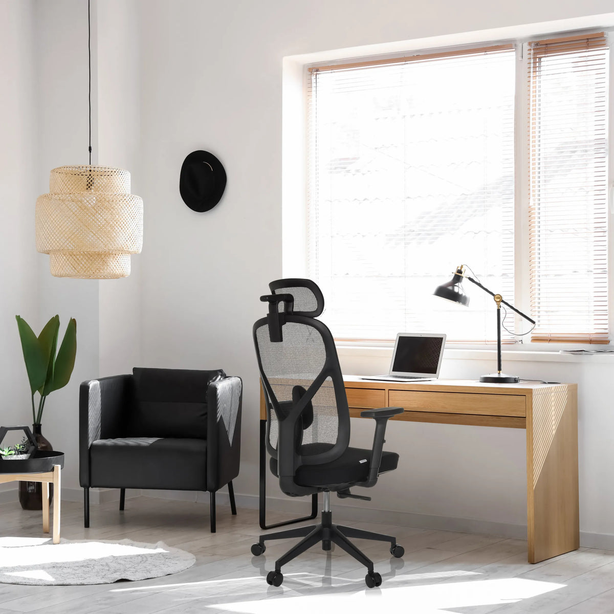 Sort Professionel kontorstol RALOO ECO med netryglæn og nakkestøtte fra hjh OFFICE