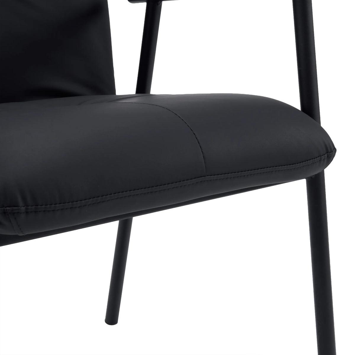 Sort kunstlæder-sæde på den polstrede stol Lifea Flex med slanke sorte ben fra hjh LIVING