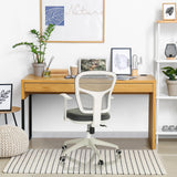 Grå Home Office kontorstol TOP 108 W med mesh-ryglæn og hvide armlæn fra hjh OFFICE