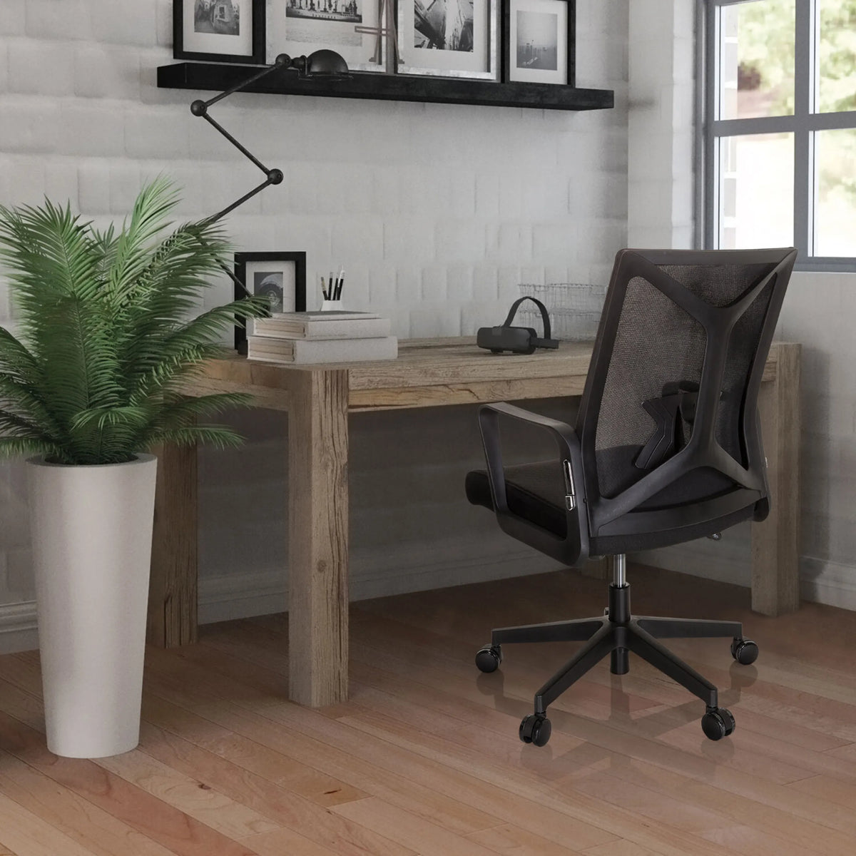 Sort Home Office kontorstol ENCO med mesh-ryglæn og hjul fra hjh OFFICE