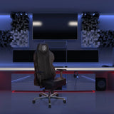 Sort Spillestol GAMEBREAKER COLOSSUS med logo på nakkestøtten og armlæn fra hjh OFFICE