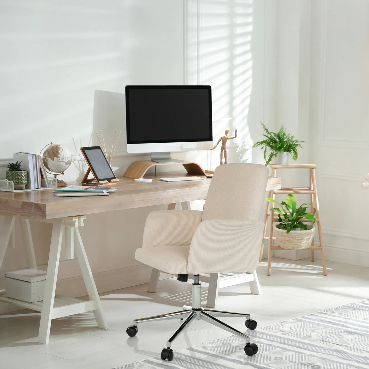 Beige Home Office kontorstol SOLAO CORD med armlæn og krydsfod med hjul fra hjh OFFICE