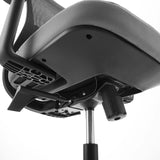 Underside af sædet med gasfjeder og mekanisme på Home Office kontorstol Sedito fra hjh OFFICE