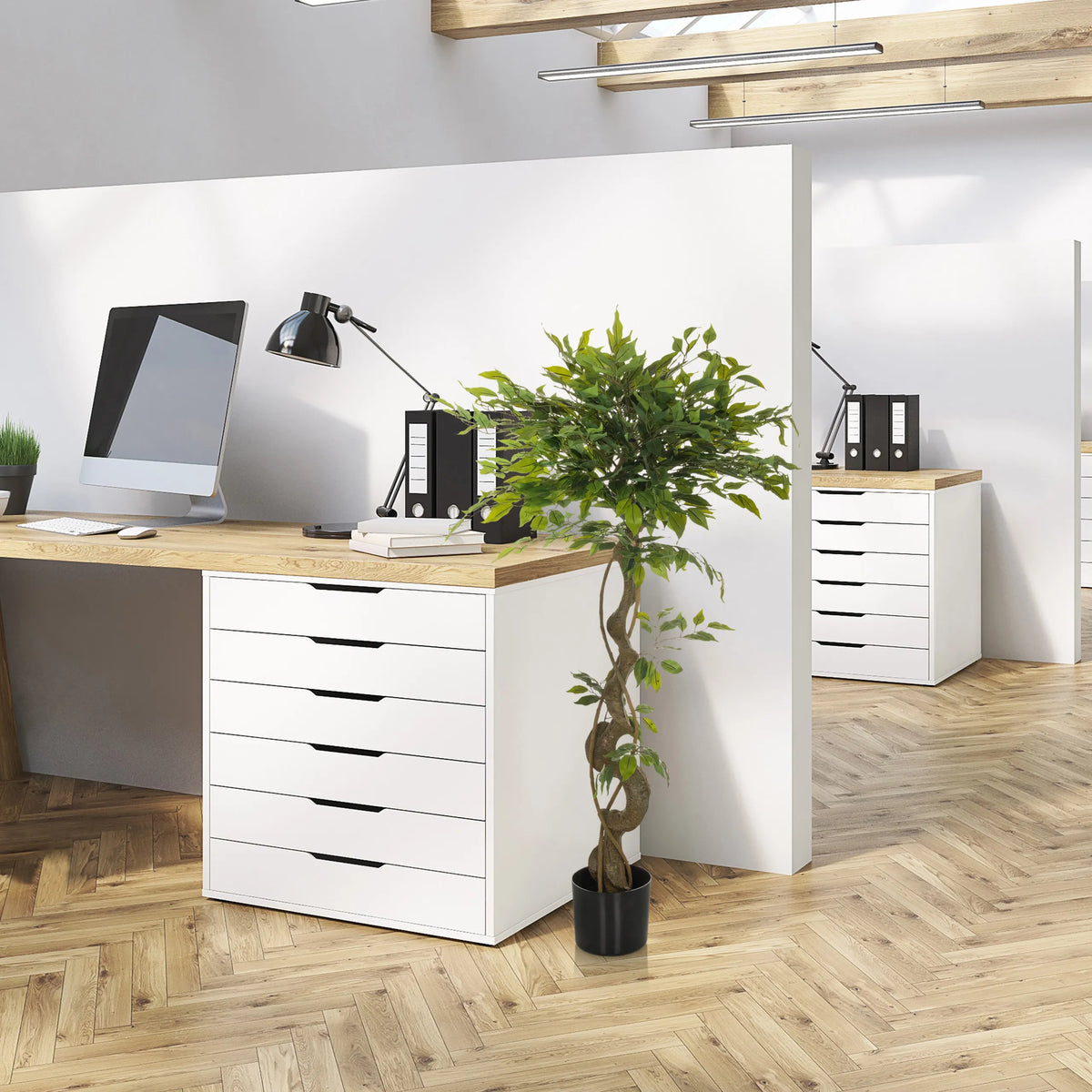Kunstige plante FICUS I i grøn farve med sort potte fra hjh OFFICE