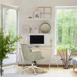 Grå Home Office kontorstol SOLAO LIFE W med hjul i et lyst arbejdsværelsesmiljø fra hjh LIVING