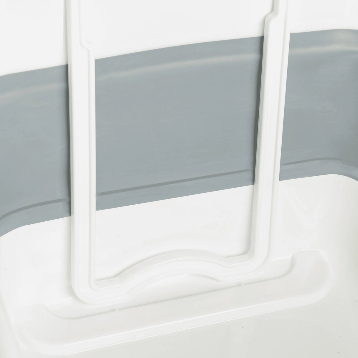 Weiße Faltelemente und graue Seitenwand des Faltbehälters CLEAN SILW von hjh OFFICE