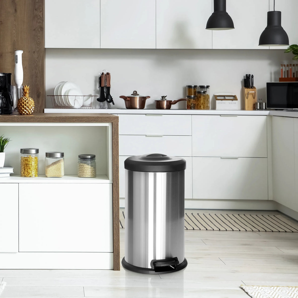 Sølvfarvet Papirkurv CLEAN X med 40 liters volumen og sort låg fra hjh OFFICE