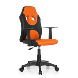 Schwarz-orangefarbener Kinderdrehstuhl KID GAME AL mit Netzrücken und Fußkreuz mit fünf Rollen von hjh OFFICE – 360-Grad-Ansicht (schräge Frontansicht 40°)