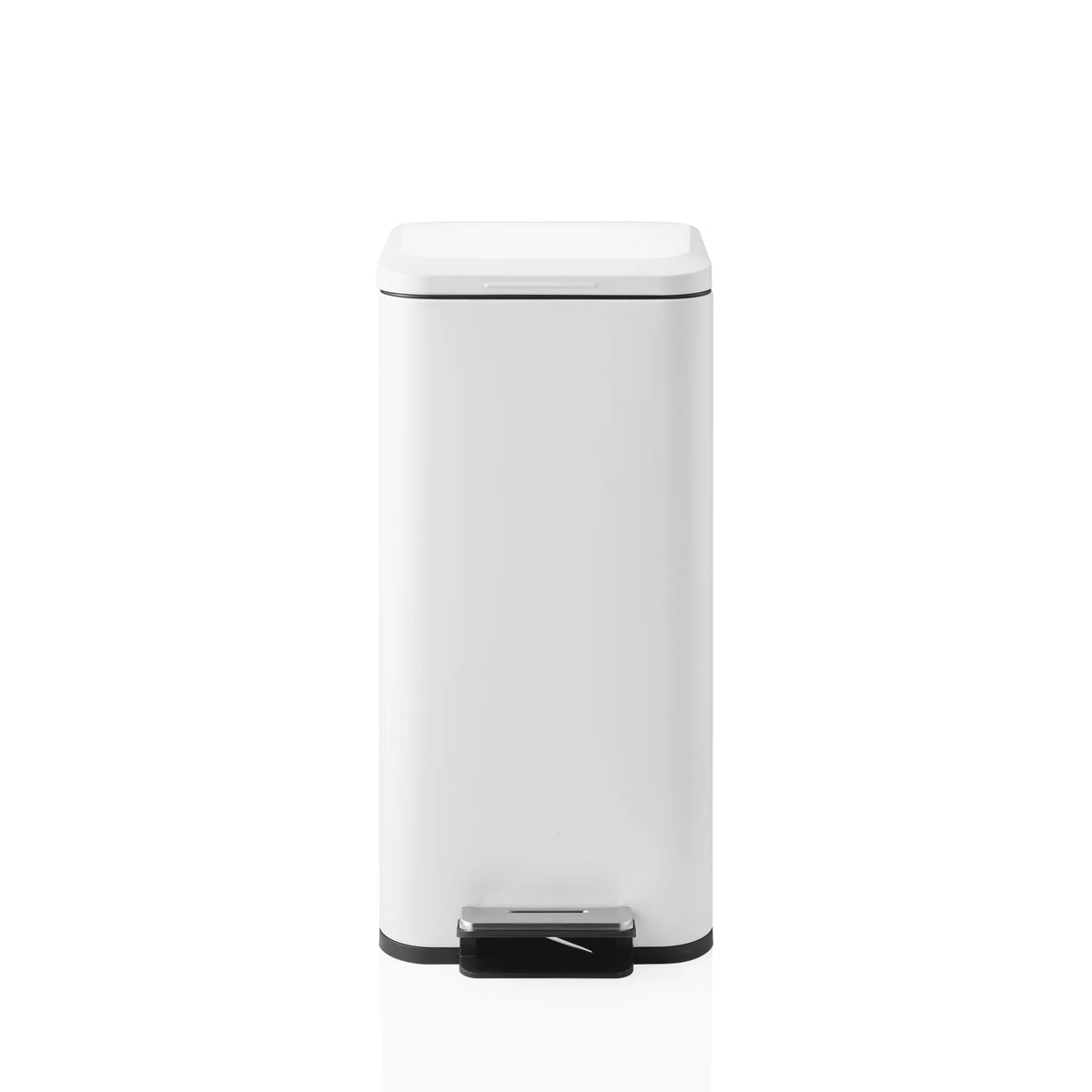 Hvid Papirkurv Clean Square med en sølvfarvet fodpedal fra hjh OFFICE – 360-graders visning (forfra 0°)