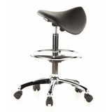 Sort sadelskammel TOP WORK 13 med fodring og femstjernet fodkryds med hjul fra hjh OFFICE – 360-graders visning (sideprofil 100°)