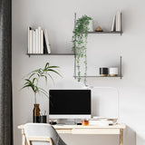 Grøn Kunstige plante EUCALYPTUS CLIMB i en brun vase på et skrivebord fra hjh OFFICE