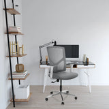 Grå Home Office kontorstol BRETON BASE W med mesh-ryglæn og armlæn fra hjh OFFICE