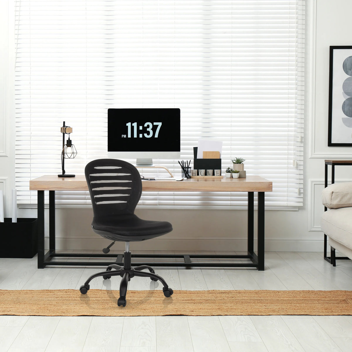 Sort Home Office kontorstol CASLA med buet ryglæn og hjul fra hjh OFFICE