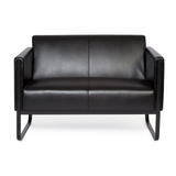 Sort loungesofa BALI BLACK som to-personers sofa med armlæn og metalstel fra hjh OFFICE – 360-graders visning (forfra 0°)