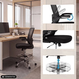 Diskstol VENDO WORK i sort med fodring og drejelige armlæn fra hjh OFFICE (AI-genereret billede)