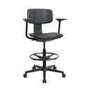 Sort diskstol TOP WORK B1 med armlæn, fodring og stjernefod med hjul fra hjh OFFICE