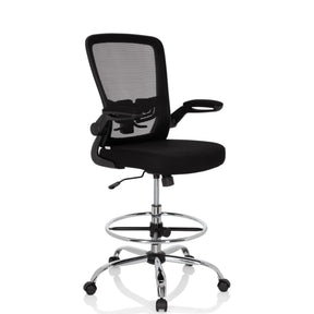 Sort diskstol VENDO WORK med netryglæn og blank fodstøtte fra hjh OFFICE